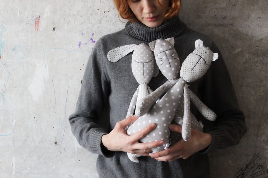 I Have Used Damaged Dining Room Wall To Make The Best Photo Background Ever