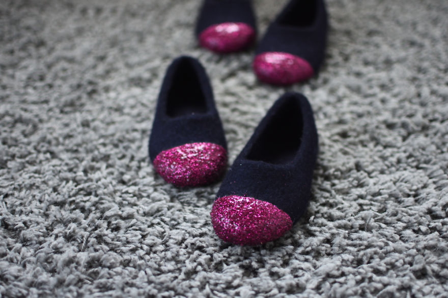 I Create Glittery Indoor Footwear From Wool And Call It My Job I Create Glittery Indoor Footwear From Wool And Call It My Job