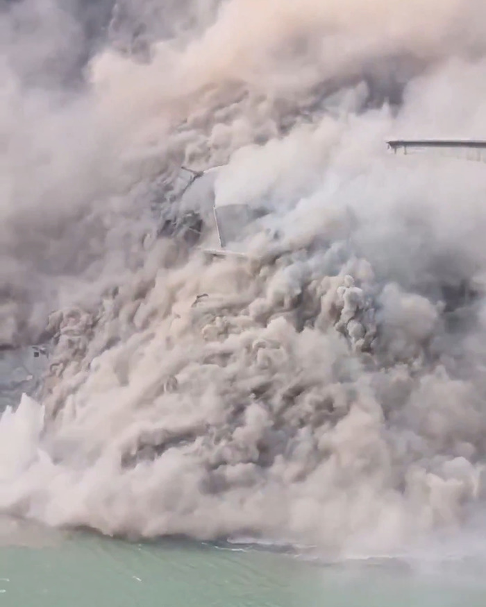 Horrific Video Shows China&#8217;s Ambitious Bridge Collapsing Into Dust Just Months After Opening
