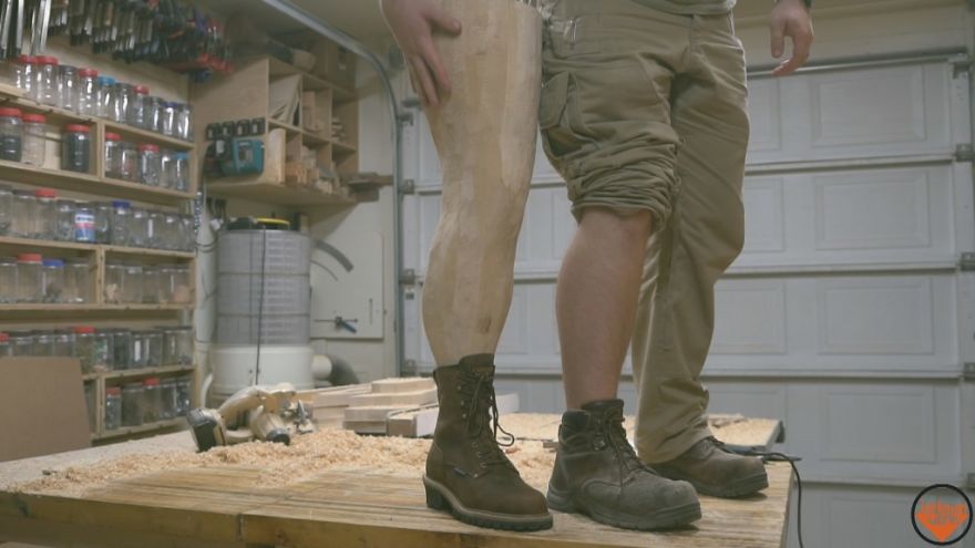 Guy Builds A Manly “Christmas Story” Leg Lamp And Here’s How He Did It Guy Builds A Manly “Christmas Story” Leg Lamp And Here’s How He Did It