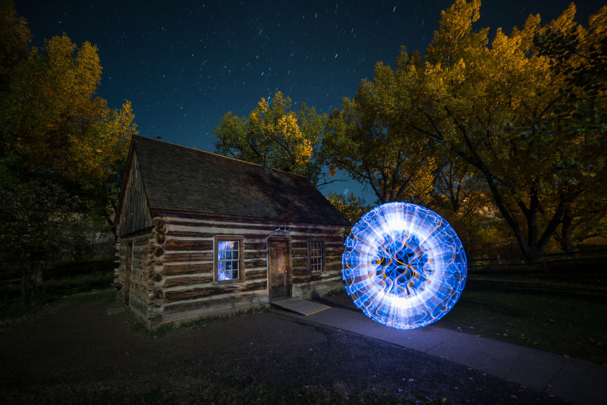 Painting New Life Into Abandoned Buildings Painting New Life Into Abandoned Buildings