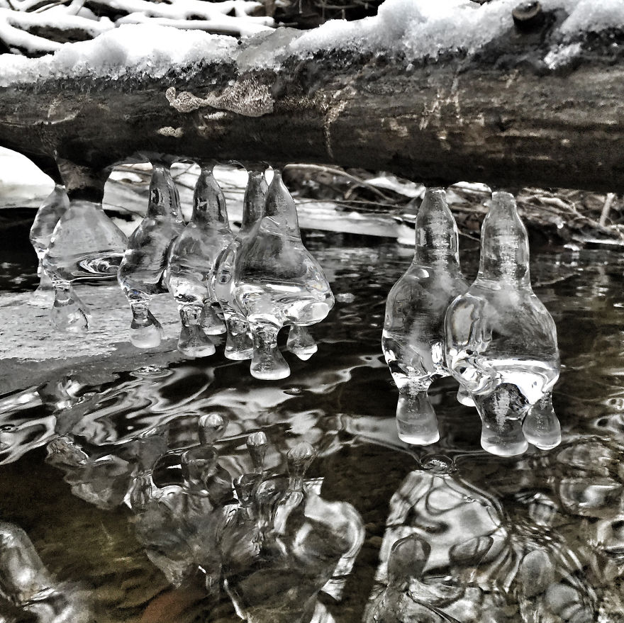 30 Beautiful Ice And Snow Formations That Look Like Art