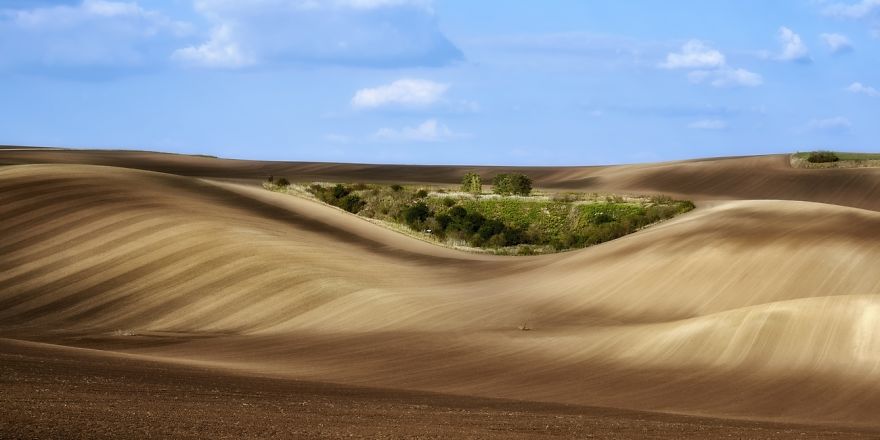 I Traveled To The Czech Republic To Photograph Moravian-Tuscany In Autumn
