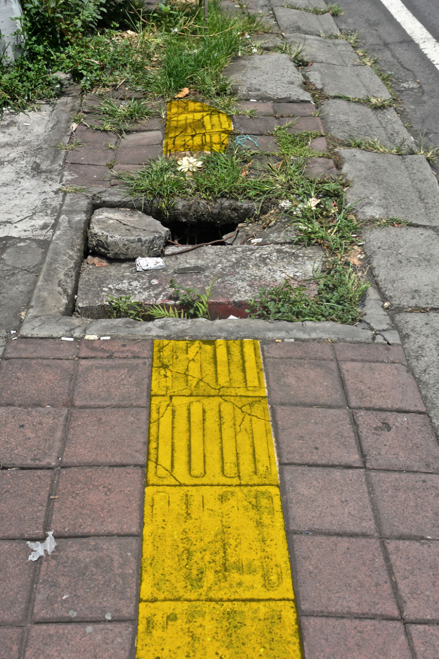 A Blind Man Went To Bali… And Guess What Happened Next? A Blind Man Went To Bali… And Guess What Happened Next?