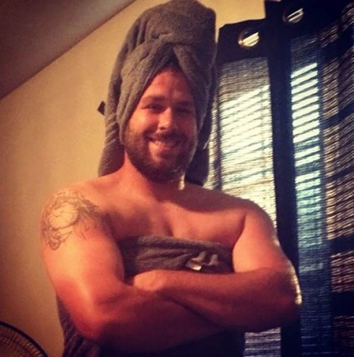 225 Hilarious Boyfriends And Husbands Who Make Sure That Their Relationship Is Never Boring 225 Hilarious Boyfriends And Husbands Who Make Sure That Their Relationship Is Never Boring