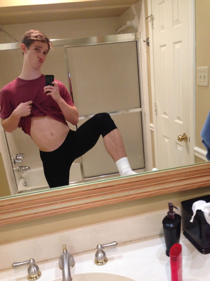 225 Hilarious Boyfriends And Husbands Who Make Sure That Their Relationship Is Never Boring 225 Hilarious Boyfriends And Husbands Who Make Sure That Their Relationship Is Never Boring