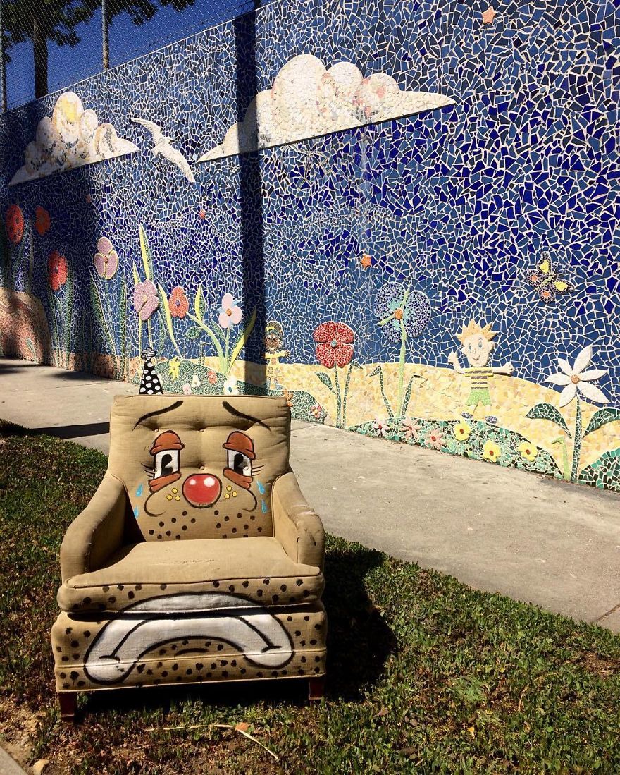 Artist Shows The Sorrow Of Thrown Away Objects He Finds In The Streets By Drawing Sad Clown Faces On Them Artist Shows The Sorrow Of Thrown Away Objects He Finds In The Streets By Drawing Sad Clown Faces On Them