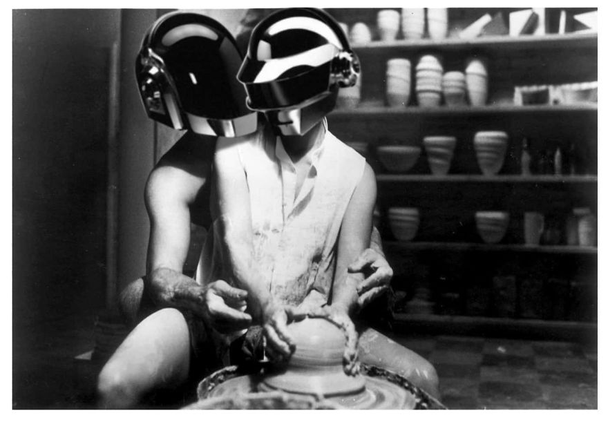 Those Guys Just Photoshopped The Daft Punk In Every Memorable Movie Scene Those Guys Just Photoshopped The Daft Punk In Every Memorable Movie Scene