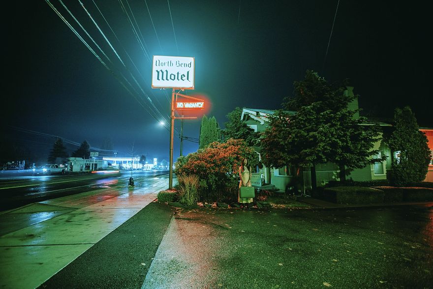 I Did A Bunch Of Random Photoshoots On A Road Trip From Seattle To Los Angeles