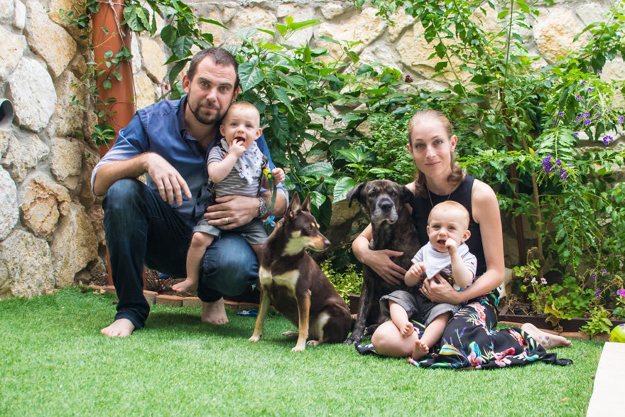 Help Us! Our Father Is A Photographer! Help Us! Our Father Is A Photographer!