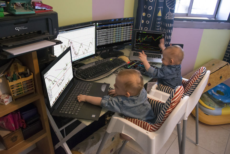 Help Us! Our Father Is A Photographer! Help Us! Our Father Is A Photographer!