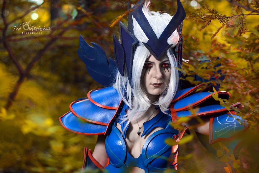 I Spend Hours Creating Cosplay Costumes From “Nothing” I Spend Hours Creating Cosplay Costumes From “Nothing”