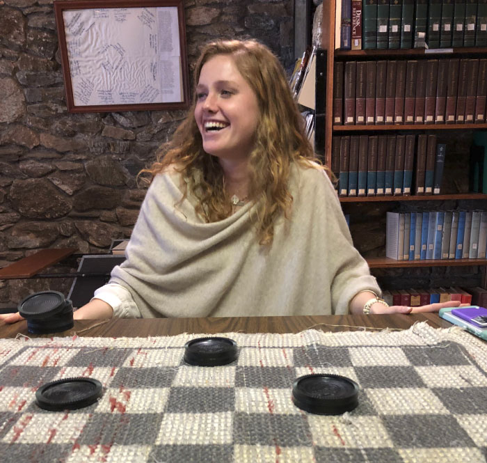 “Every Thanksgiving My Little Cousin Challenges Me To Checkers. I’ve Been Documenting Her Defeat For The Past 9 Years” “Every Thanksgiving My Little Cousin Challenges Me To Checkers. I’ve Been Documenting Her Defeat For The Past 9 Years”