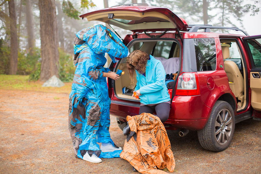 We Created A Christmas Card That&#8217;ll Make You Laugh