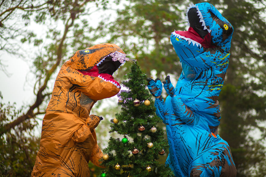 We Created A Christmas Card That&#8217;ll Make You Laugh