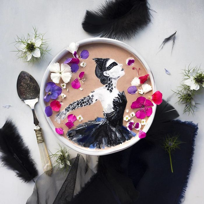 Woman Paints On Her Smoothie Bowls Using Natural Ingredients And The Result Is Too Pretty To Eat Woman Paints On Her Smoothie Bowls Using Natural Ingredients And The Result Is Too Pretty To Eat