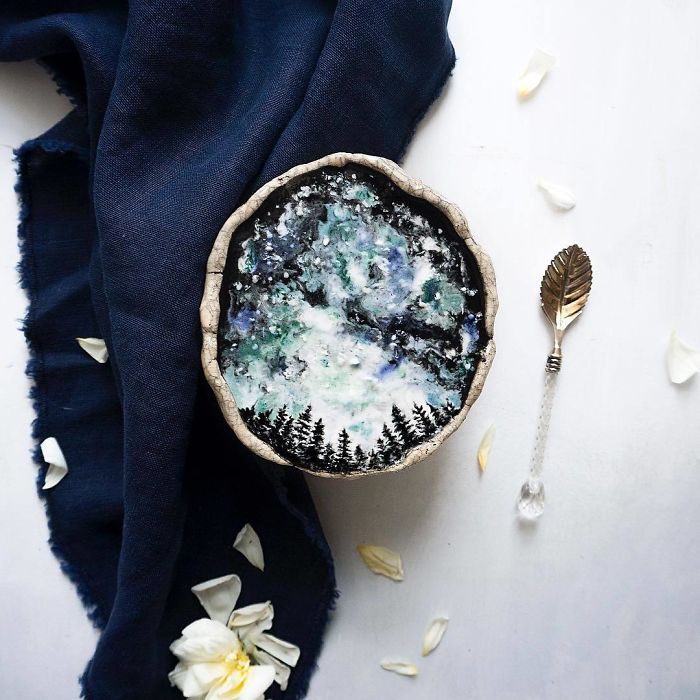 Woman Paints On Her Smoothie Bowls Using Natural Ingredients And The Result Is Too Pretty To Eat Woman Paints On Her Smoothie Bowls Using Natural Ingredients And The Result Is Too Pretty To Eat