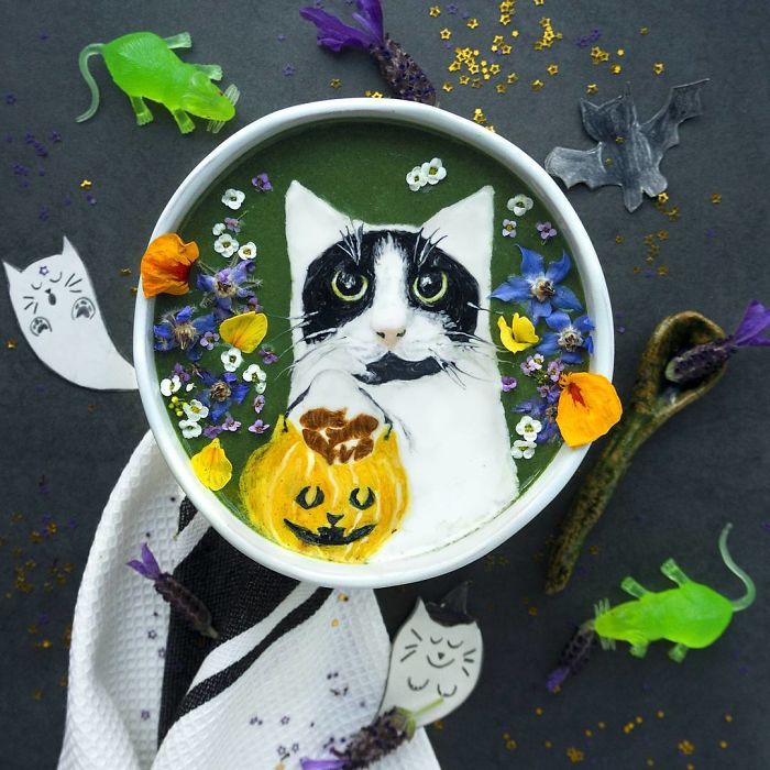 Woman Paints On Her Smoothie Bowls Using Natural Ingredients And The Result Is Too Pretty To Eat Woman Paints On Her Smoothie Bowls Using Natural Ingredients And The Result Is Too Pretty To Eat