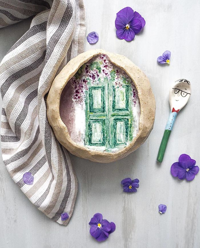 Woman Paints On Her Smoothie Bowls Using Natural Ingredients And The Result Is Too Pretty To Eat Woman Paints On Her Smoothie Bowls Using Natural Ingredients And The Result Is Too Pretty To Eat