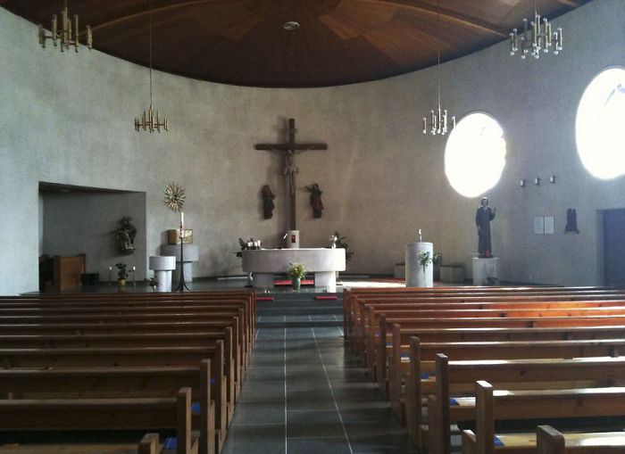 Swiss Village To Give $70,000 To Families Willing To Move In, And Here&#8217;s How Life Looks There