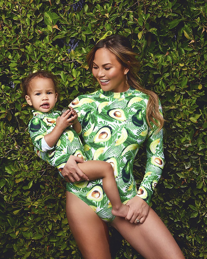 The Way That Chrissy Teigen Announced She&#8217;s Pregnant Is Absolutely Adorable