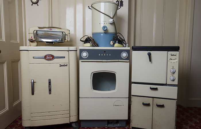This Elderly Couple Bought Their Household Appliances In 1950s, 50 Years Later They Still Work!