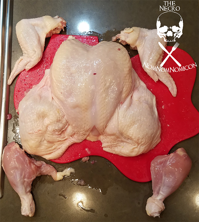 Woman Makes Edible Roasted Alien Facehugger, And Now She’s “Not Allowed To Make It For Thanksgiving” Woman Makes Edible Roasted Alien Facehugger, And Now She’s “Not Allowed To Make It For Thanksgiving”