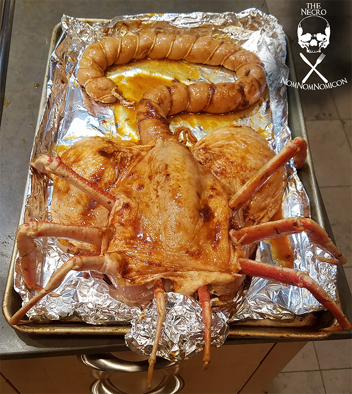 Woman Makes Edible Roasted Alien Facehugger, And Now She’s “Not Allowed To Make It For Thanksgiving” Woman Makes Edible Roasted Alien Facehugger, And Now She’s “Not Allowed To Make It For Thanksgiving”
