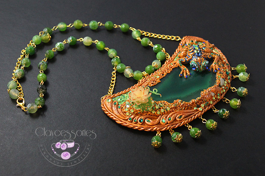 I Use Polymer Clay And Natural Stones To Create Art Nouveau Vintage Jewellery!