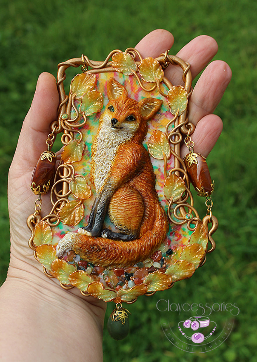 I Use Polymer Clay And Natural Stones To Create Art Nouveau Vintage Jewellery!