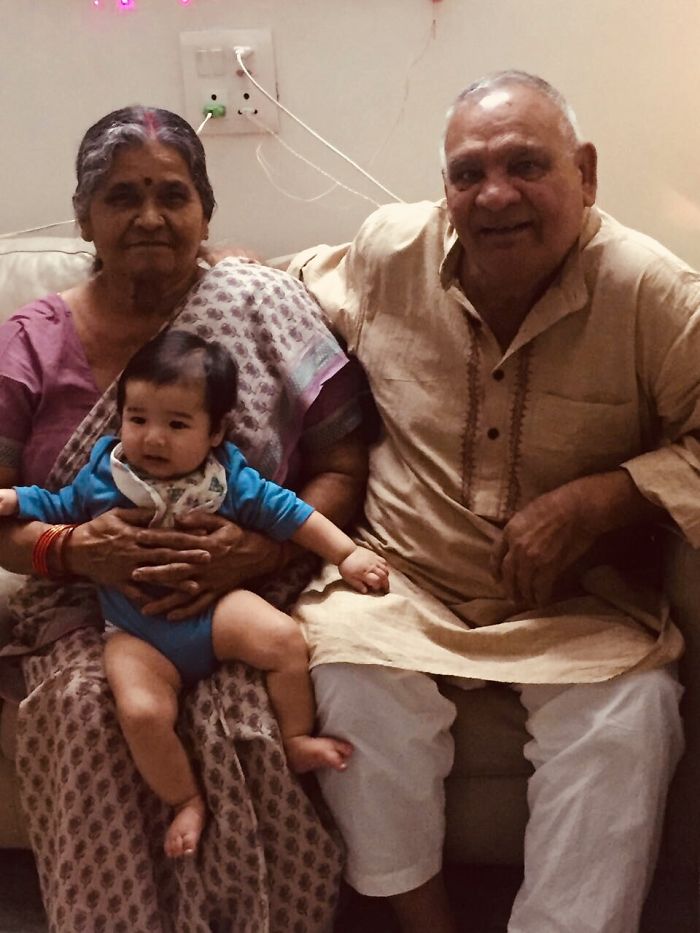 124 Photos Of Grandparents Meeting Their Grandchildren That Will Make You Weak In The Knees