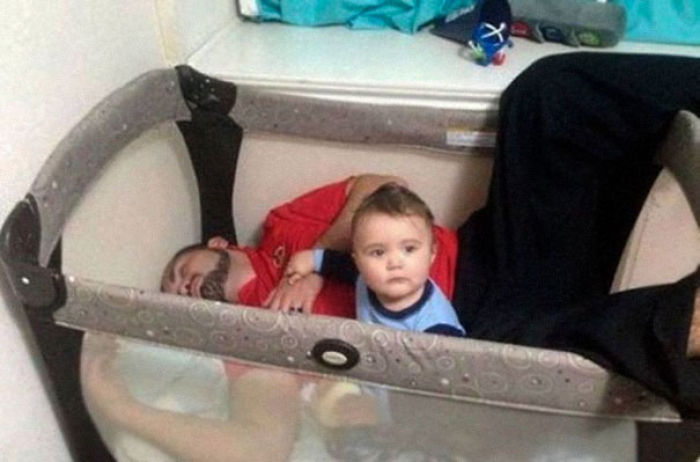Parents Are Posting Their Most Epic Fails, And It&#8217;s Hilarious