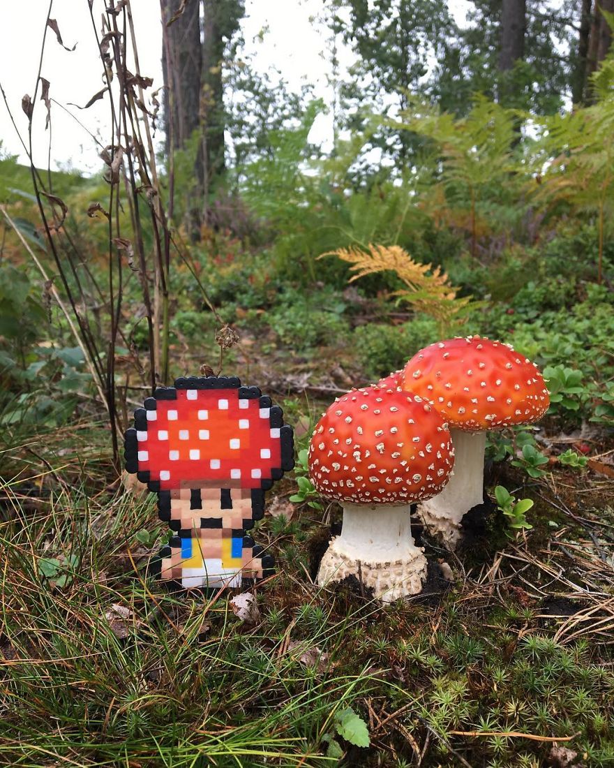 Someone Is &lsquo;Vandalising&rsquo; Streets With Pixel Art, And The Result Is Awesome