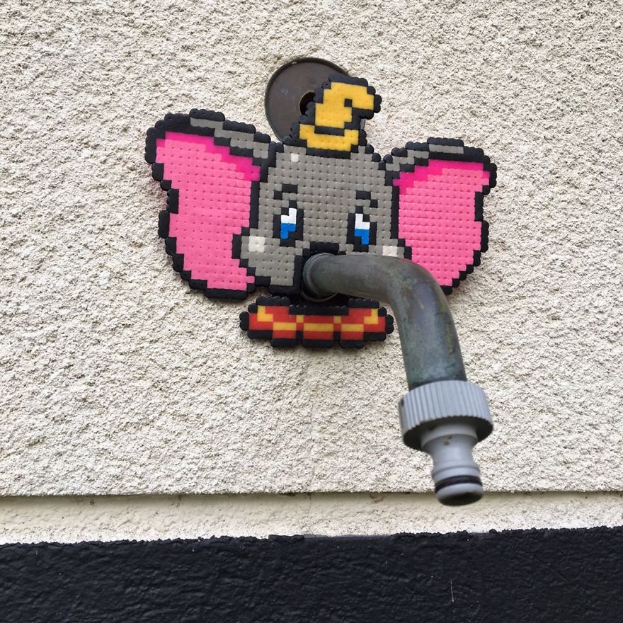 Someone Is ‘Vandalising’ Streets With Pixel Art, And The Result Is Awesome