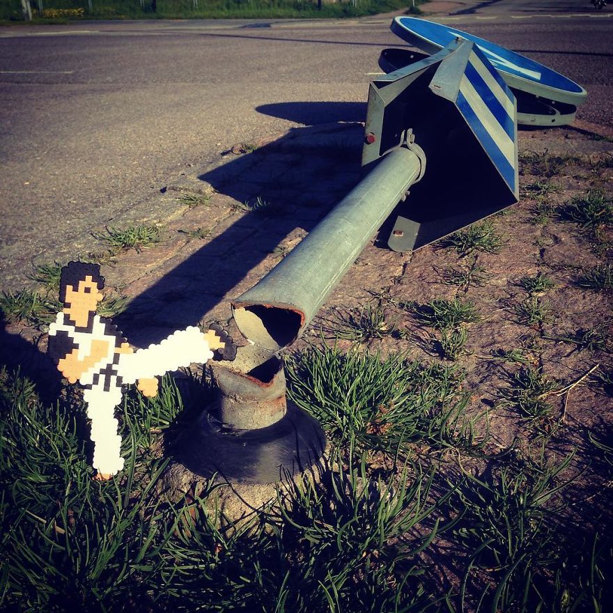 Someone Is ‘Vandalising’ Streets With Pixel Art, And The Result Is Awesome