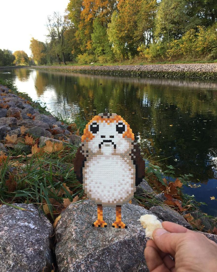 Someone Is ‘Vandalising’ Streets With Pixel Art, And The Result Is Awesome Someone Is ‘Vandalising’ Streets With Pixel Art, And The Result Is Awesome