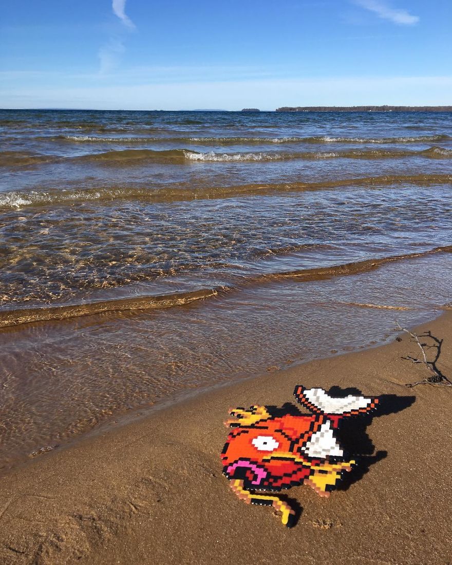 Someone Is ‘Vandalising’ Streets With Pixel Art, And The Result Is Awesome