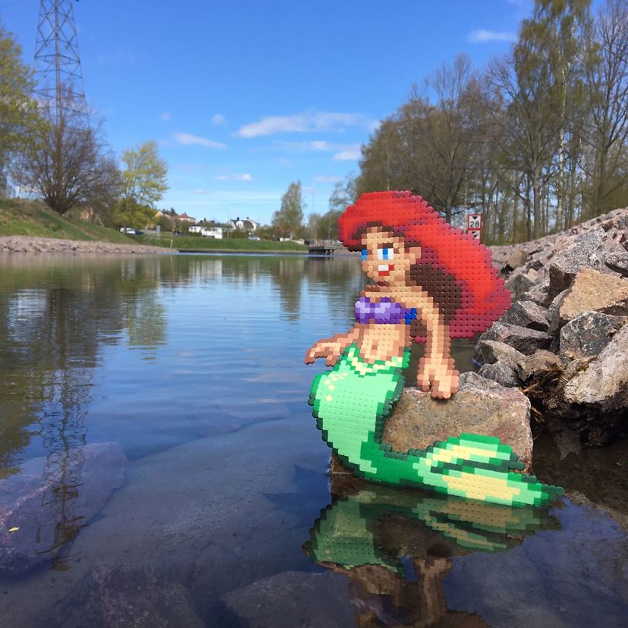 Someone Is &lsquo;Vandalising&rsquo; Streets With Pixel Art, And The Result Is Awesome