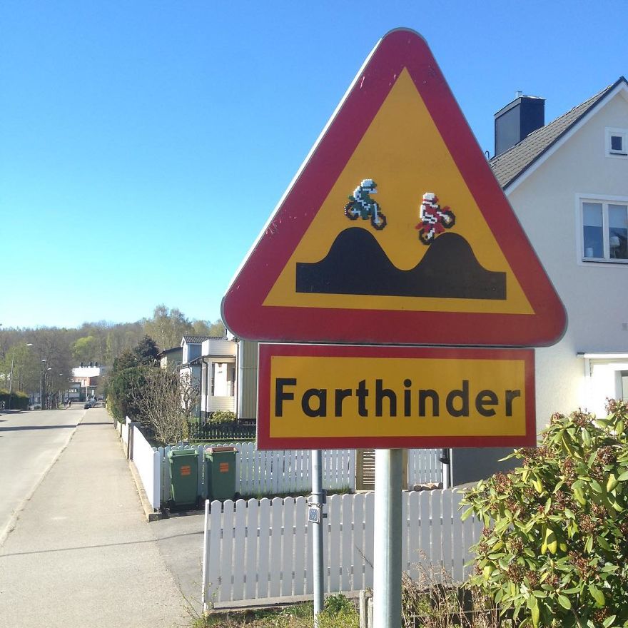 Someone Is &lsquo;Vandalising&rsquo; Streets With Pixel Art, And The Result Is Awesome