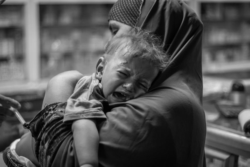 Children In Pain: An Attempt To Document The Reactions Of Children And Their Suffering With Injections Children In Pain: An Attempt To Document The Reactions Of Children And Their Suffering With Injections