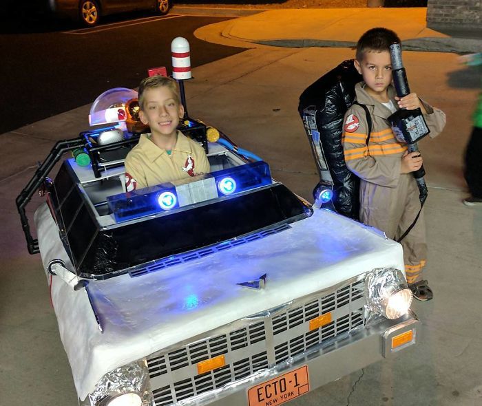 50 Times People With Disabilities Won Halloween With Their Awesome Sense Of Humor 50 Times People With Disabilities Won Halloween With Their Awesome Sense Of Humor