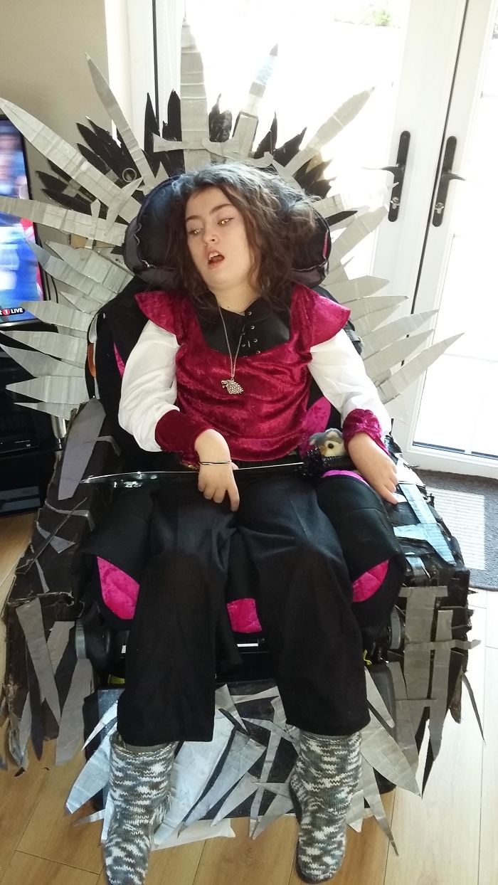 50 Times People With Disabilities Won Halloween With Their Awesome Sense Of Humor 50 Times People With Disabilities Won Halloween With Their Awesome Sense Of Humor