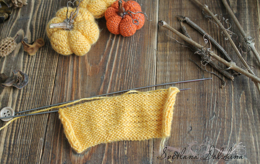 Knitting A Sweet Pumpkin Home Decor In 30 Minutes