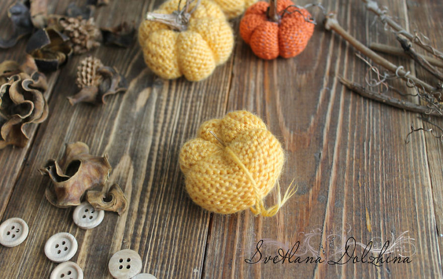 Knitting A Sweet Pumpkin Home Decor In 30 Minutes
