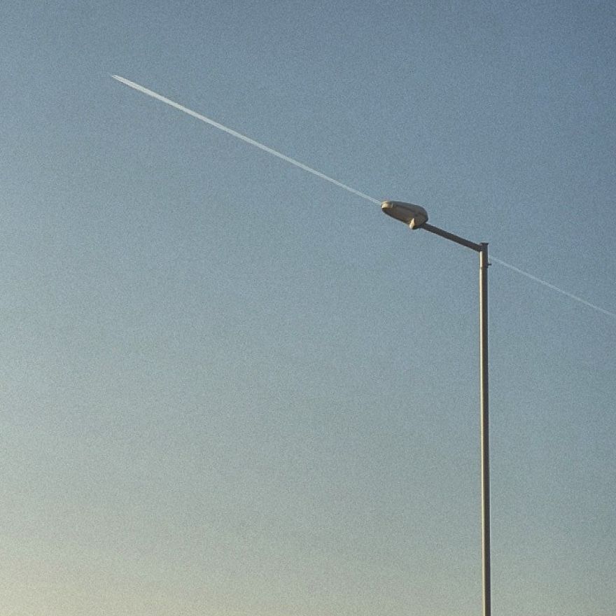 The Coincidence Project: 53 Photos That Will Make You Look Twice The Coincidence Project: 53 Photos That Will Make You Look Twice