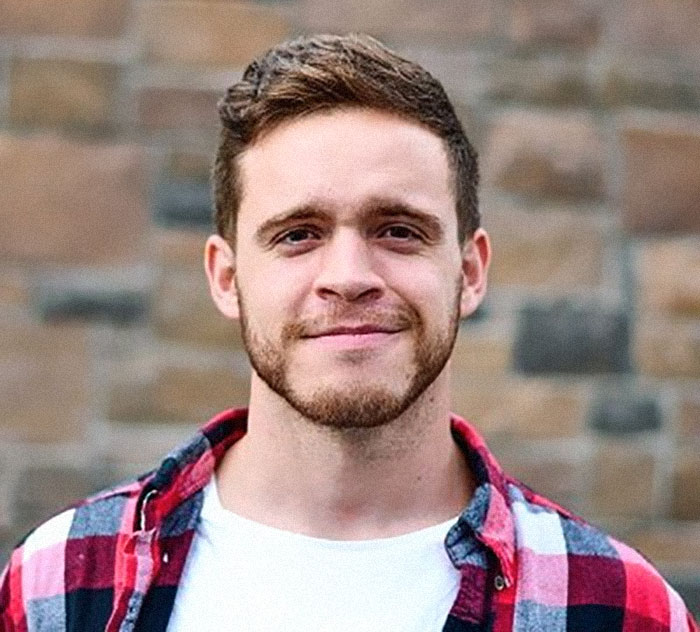 Guy Asks His Professor How To Get A Date, Gets Surprised When His Technique Works Out Guy Asks His Professor How To Get A Date, Gets Surprised When His Technique Works Out