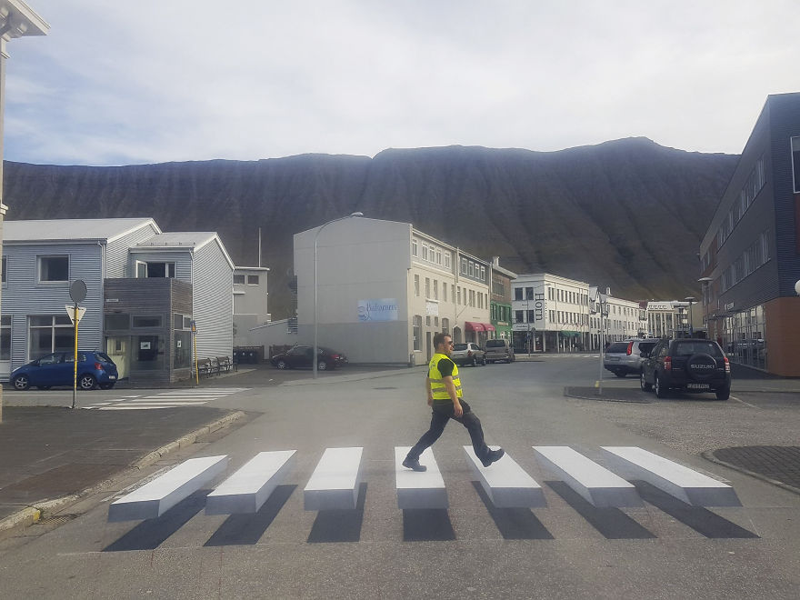 Town in Iceland Paints 3D Zebra Crosswalk To Slow Down Speeding Cars