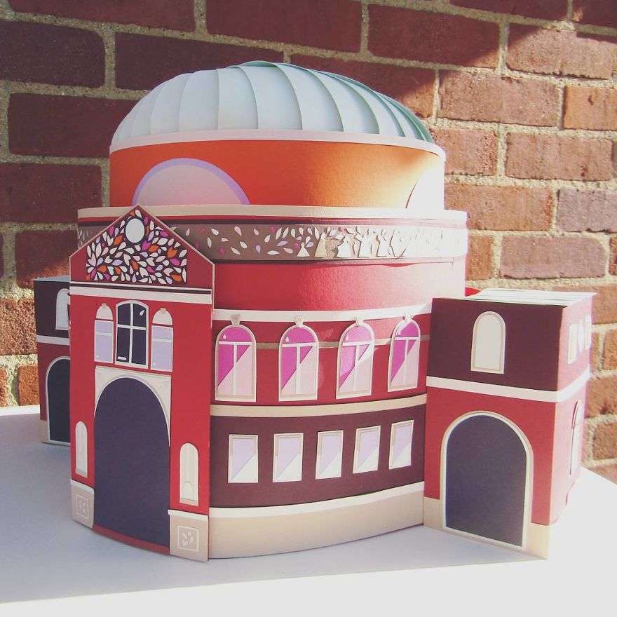 Artists Create Incredible London Landmarks From Paper Artists Create Incredible London Landmarks From Paper
