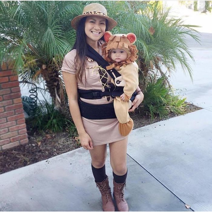 76 Genius Halloween Costume Ideas For Parents With Baby Carriers 76 Genius Halloween Costume Ideas For Parents With Baby Carriers