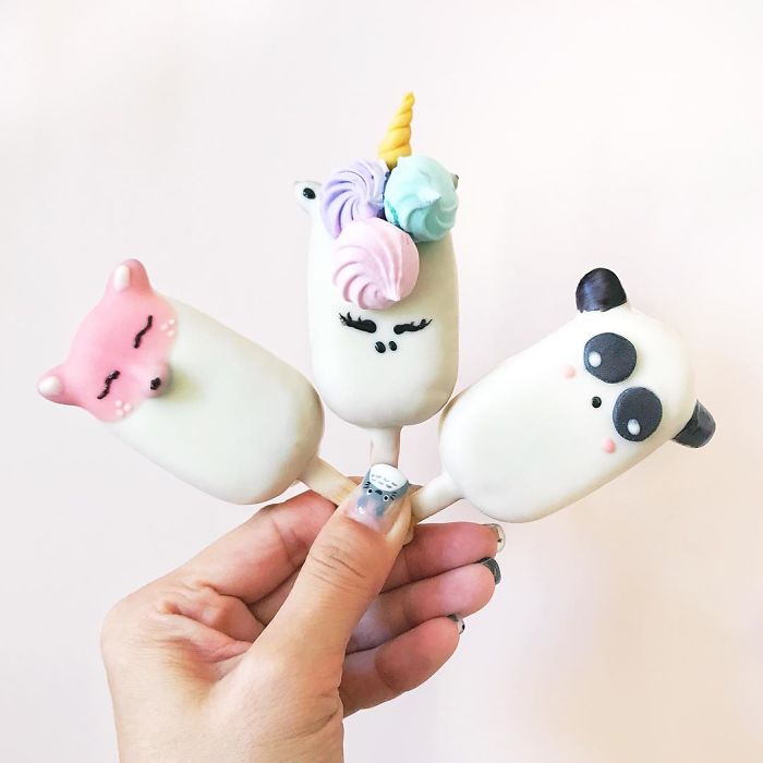 I’m A Self-Taught Baker Who Makes Cake Popsicles From Leftover Cake Scraps I’m A Self-Taught Baker Who Makes Cake Popsicles From Leftover Cake Scraps